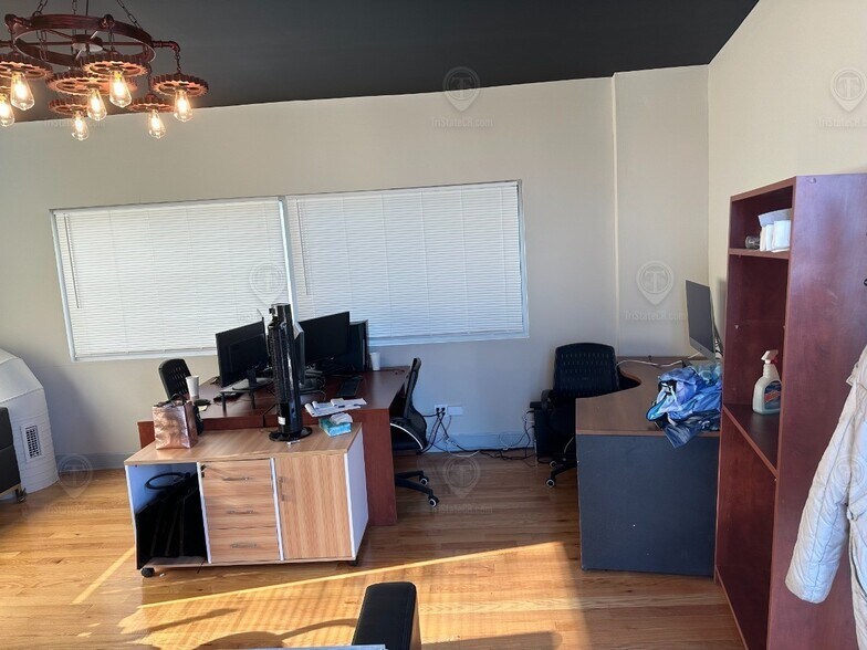 More Photos Of 2588-2590 Atlantic Ave, Brooklyn Office For Sale