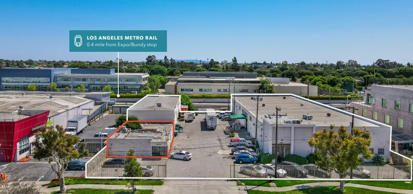 More Photos Of 3200 Olympic Blvd, Santa Monica Industrial For Lease