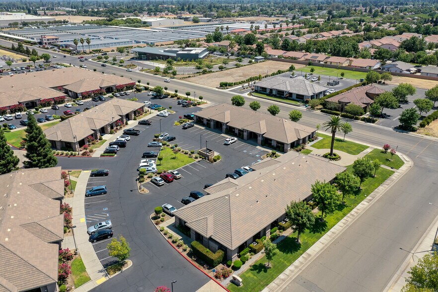 Primary Photo Of 950 Tharp Rd, Yuba City Office For Lease