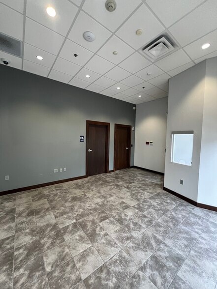 More Photos Of 2980 E Coliseum Blvd, Fort Wayne Industrial For Lease