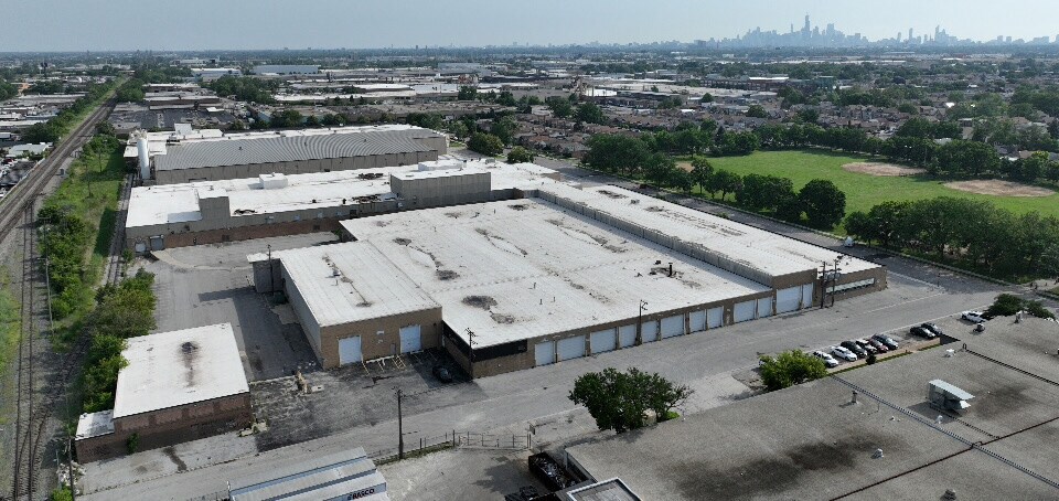 More Photos Of 4850 S Kilbourn Ave, Chicago Manufacturing For Sale