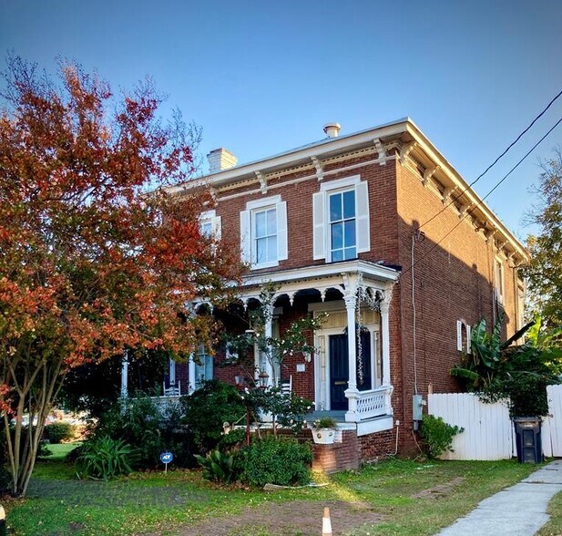 Primary Photo Of 508 Walker St, Augusta Office Residential For Sale