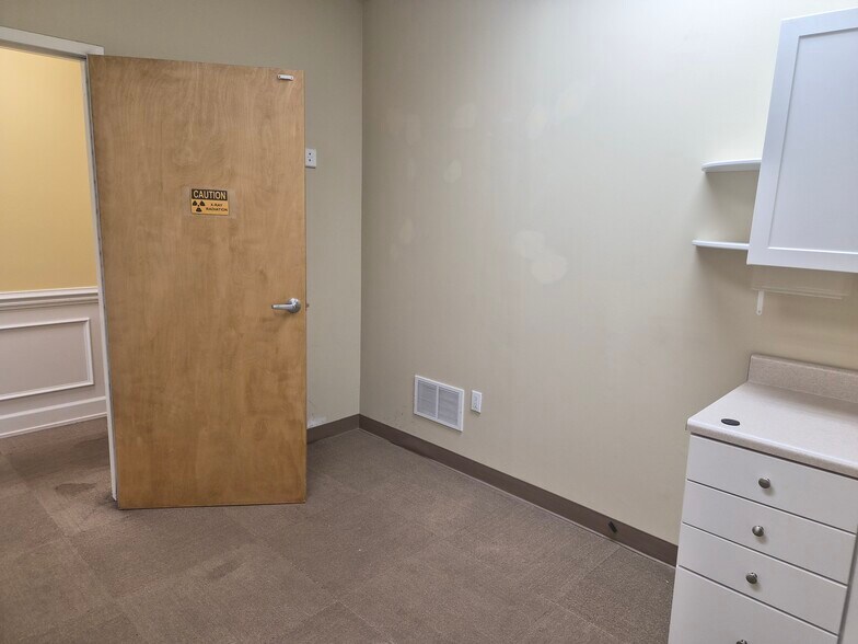 More Photos Of 220 Brighton Rd, Cape May Court House Office For Sale