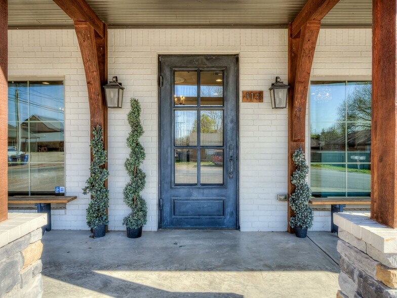 More Photos Of 113 E Broadway, Blanchard Storefront For Sale