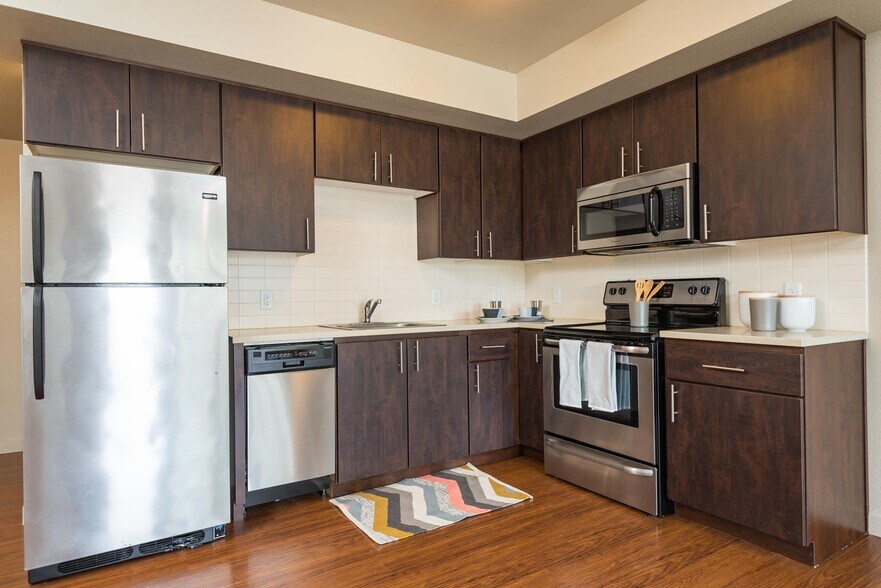 More Photos Of 4419-4439 NE Fremont St, Portland Apartments For Sale