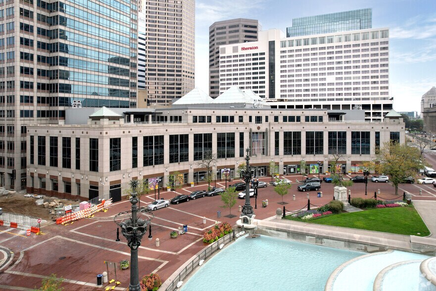 More Photos Of 120 Monument Cir, Indianapolis Office For Lease