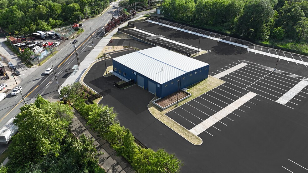 More Photos Of 2577 Forest Ave, Staten Island Land For Lease