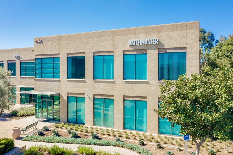 More Photos Of 9861 Irvine Center Dr, Irvine Office For Sale