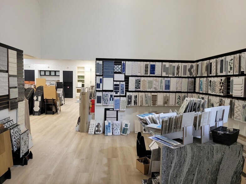 More Photos Of 1641 E Marlton Pike, Cherry Hill Showroom For Lease