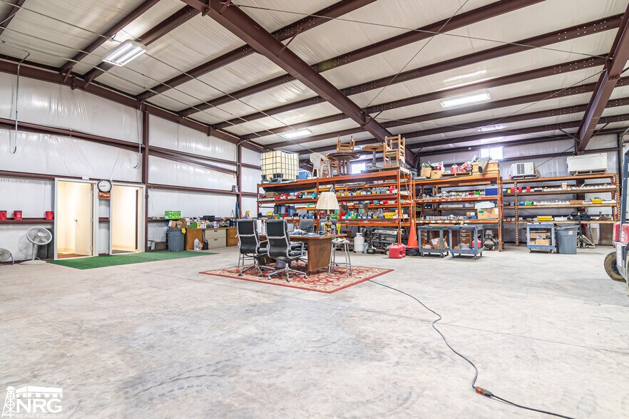 More Photos Of 2550 Emmihoff, Odessa Manufacturing For Lease