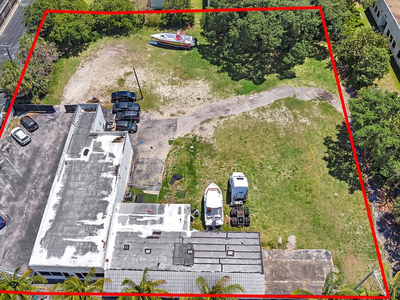 More Photos Of 249 S Federal Hwy, Dania Storefront Retail Office For Sale