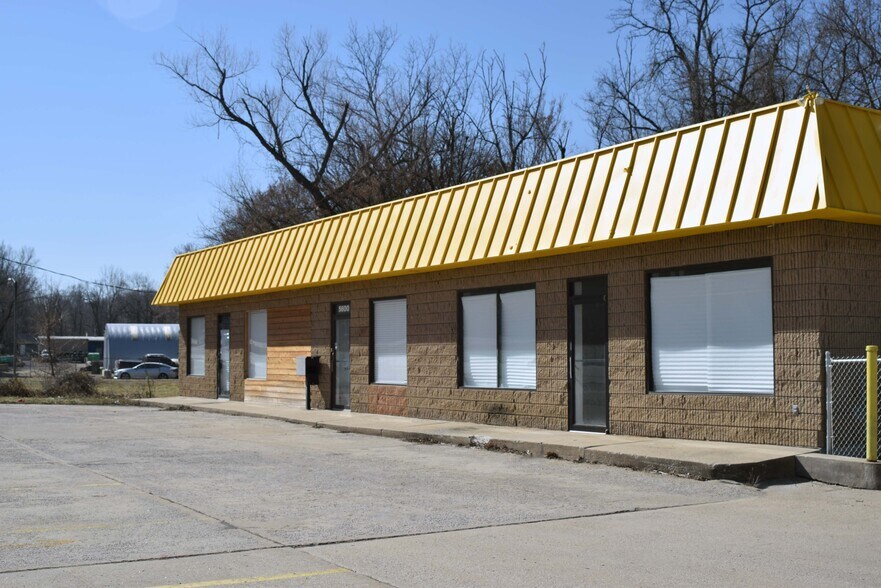 More Photos Of 5600 Raytown Rd, Raytown Office For Sale