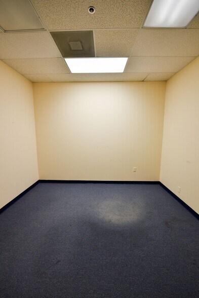 More Photos Of 1209 Tech Blvd, Tampa Loft Creative Space For Lease