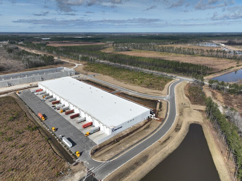 More Photos Of 135 Electric Ave, Ridgeville Industrial For Sale