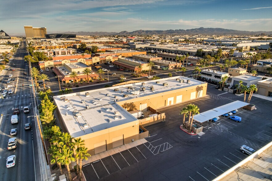 More Photos Of 5321 Cameron St, Las Vegas General Retail For Lease