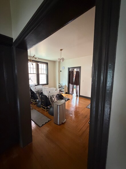 More Photos Of 234 W Main St, Hummelstown Office Residential For Sale