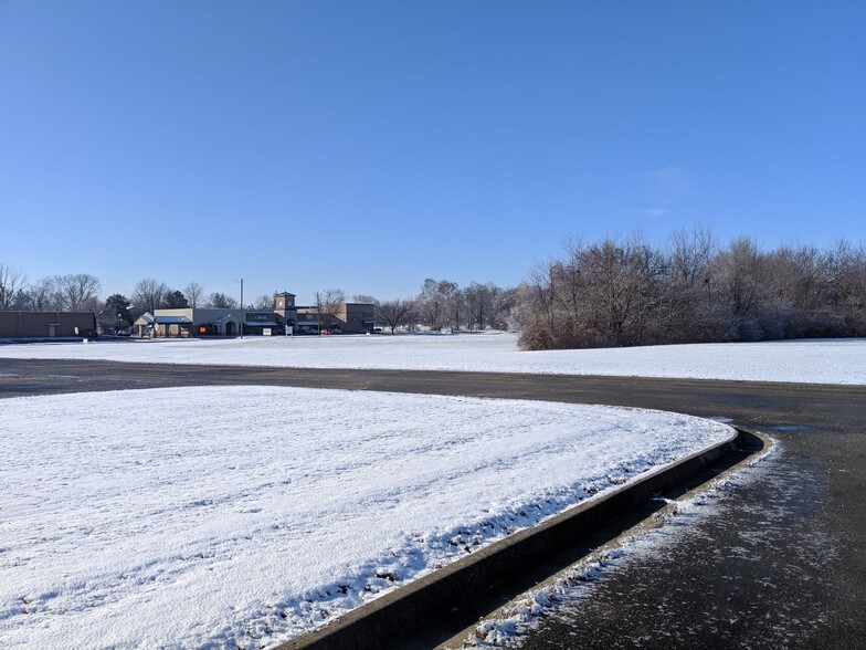 More Photos Of 241 S Scatterfield Rd, Anderson Land For Sale