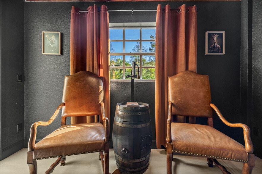 More Photos Of 17790 Caloosa Rd, Alva Apartments For Sale