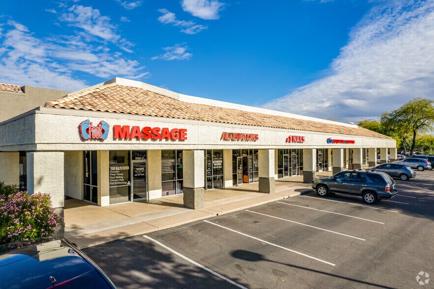 More Photos Of S McClintock Dr @ E Elliot Rd, Tempe Unknown For Lease