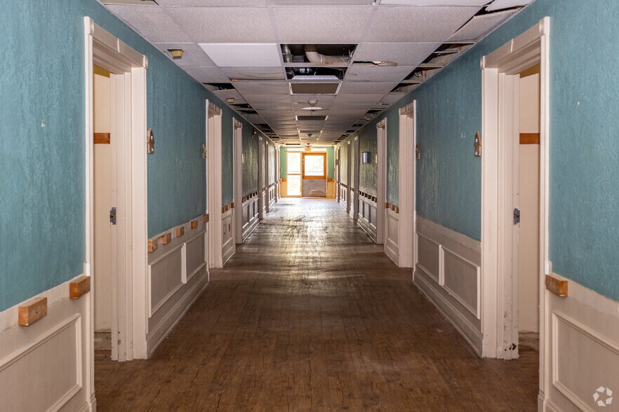 More Photos Of 240 Hannah Rd, Harriman Rehabilitation Center For Sale