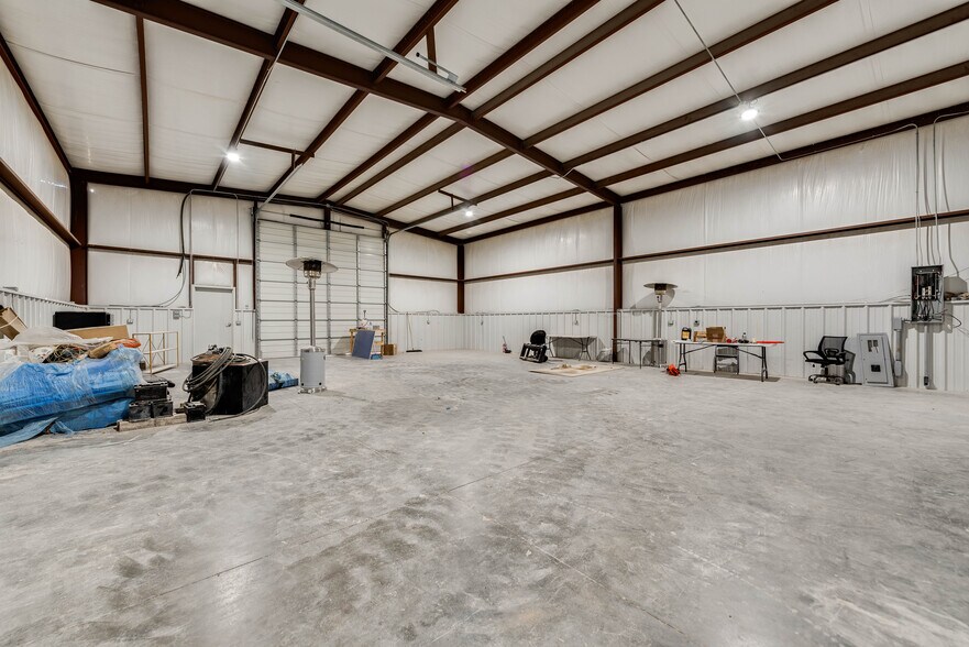 More Photos Of 1610 E County Road 153, Midland Industrial For Lease