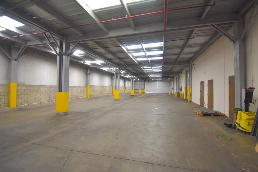 More Photos Of 5780 Soestern Ct, Chino Manufacturing For Sale