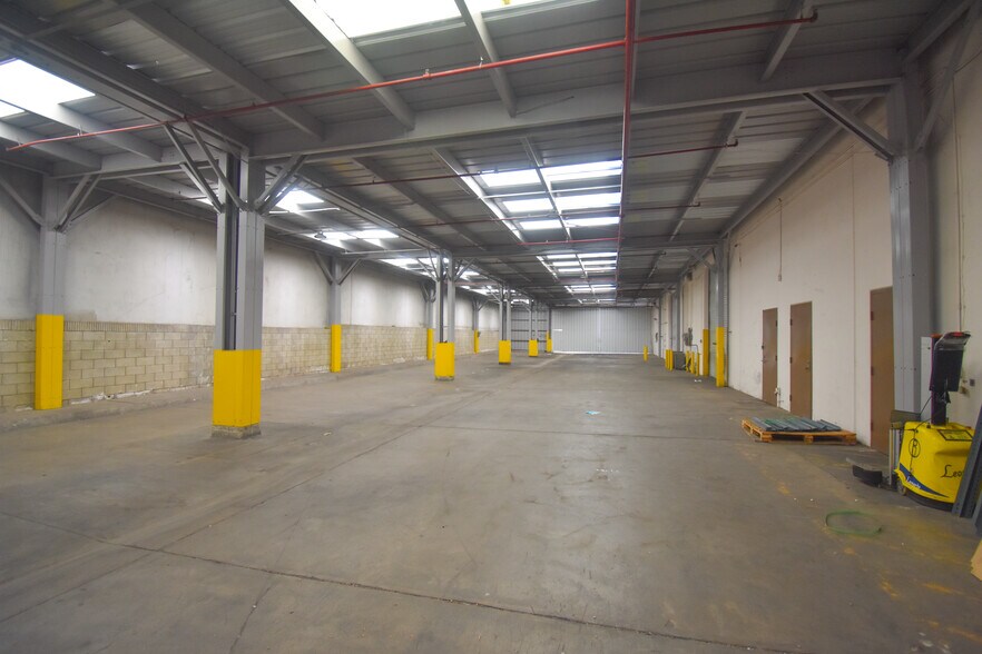 More Photos Of 5780 Soestern Ct, Chino Manufacturing For Lease