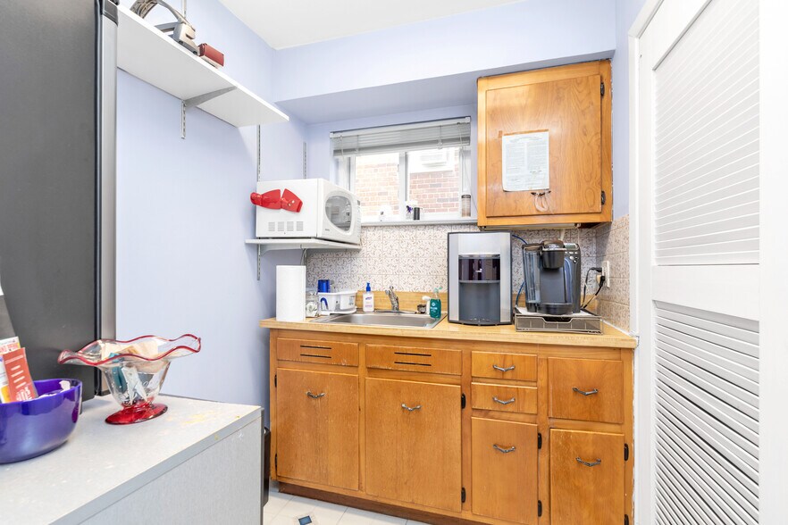 More Photos Of 25-31-25-33 Francis Lewis Blvd, Flushing Office Residential For Sale