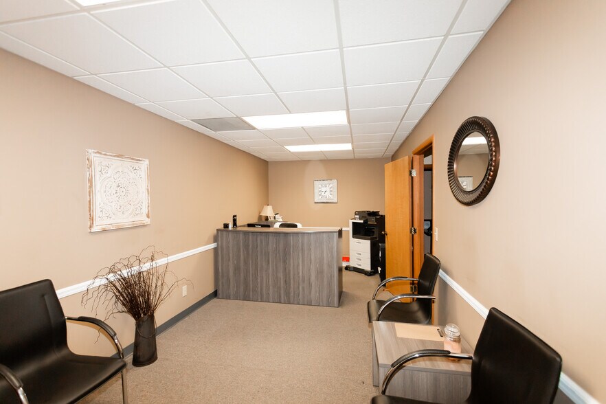 More Photos Of 1302 Noble St, Anniston Office Residential For Lease