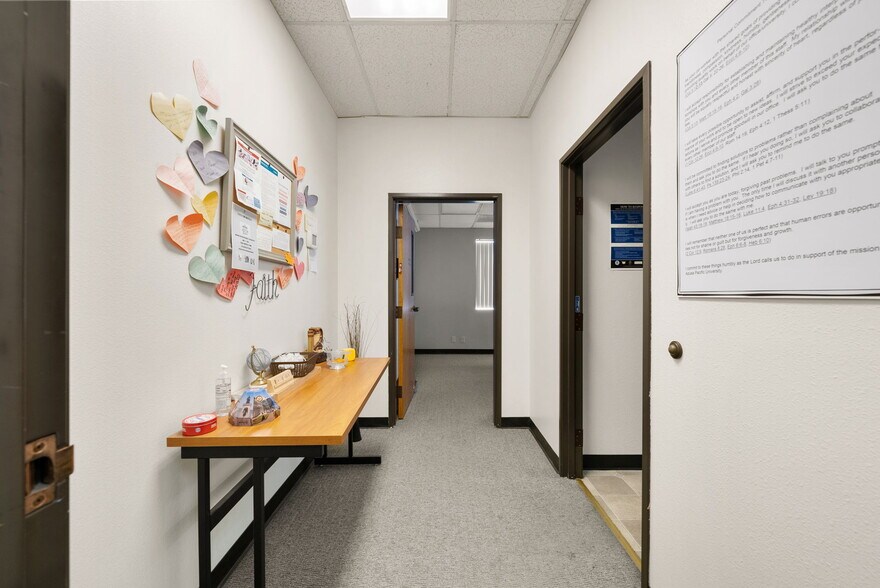 More Photos Of 777 E Alosta Ave, Azusa Religious Facility For Lease