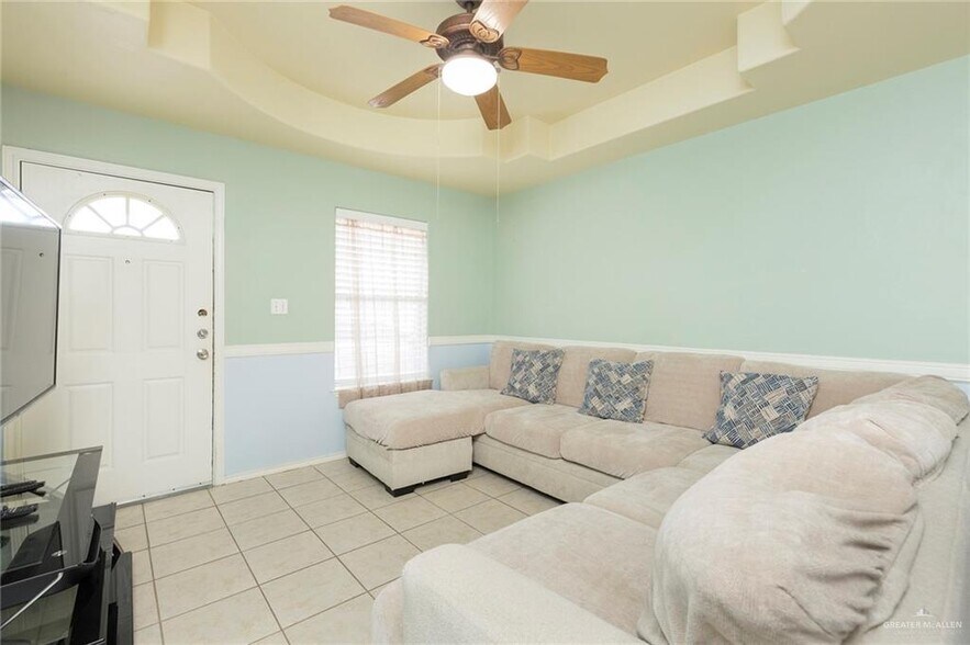More Photos Of 1502 Diamond Ave, Penitas Apartments For Sale