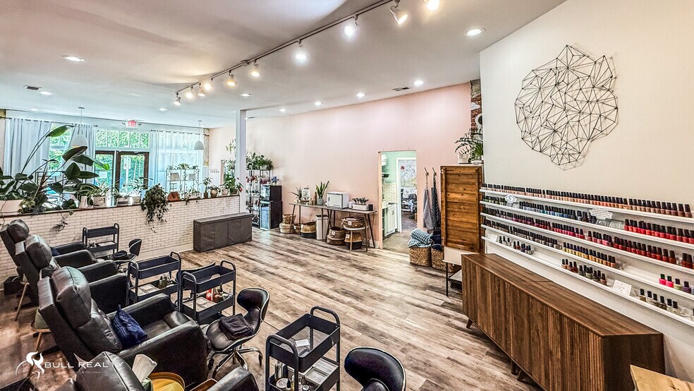 More Photos Of 760 United Ave SE, Atlanta Restaurant For Sale