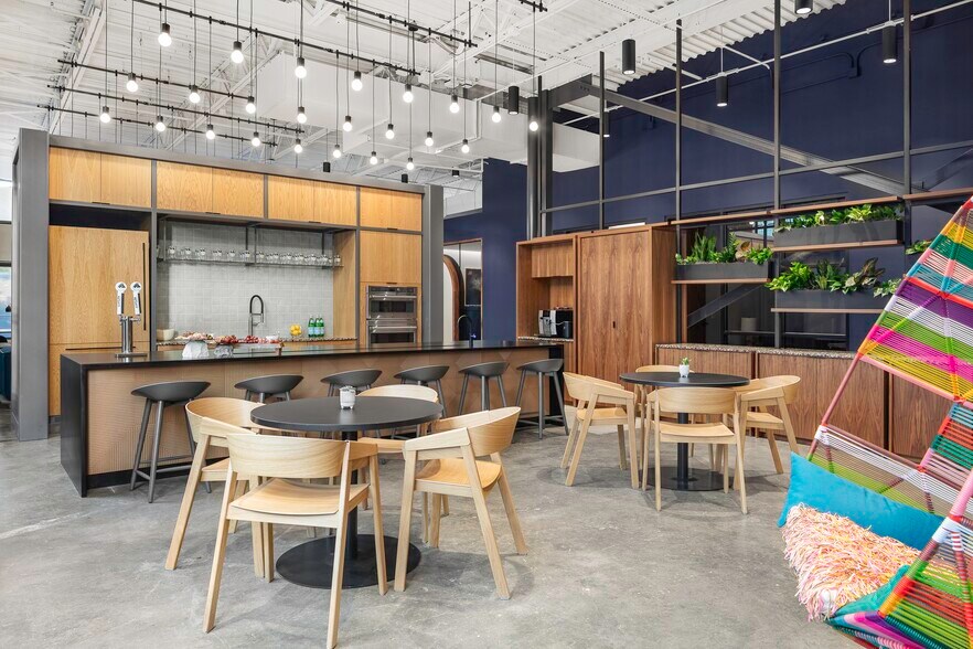 More Photos Of 1255 Makers Way, Atlanta Loft Creative Space For Lease