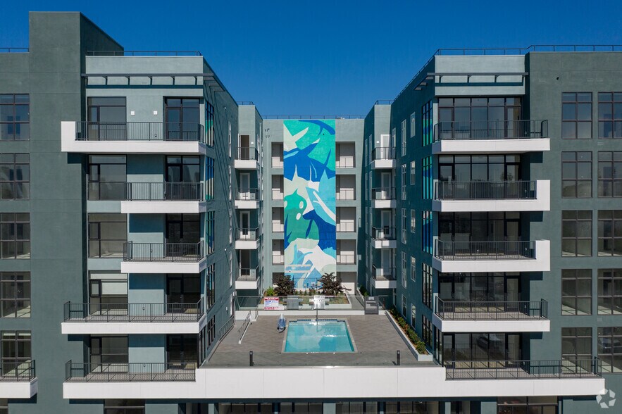 More Photos Of 801 S Berendo St, Los Angeles Apartments For Lease