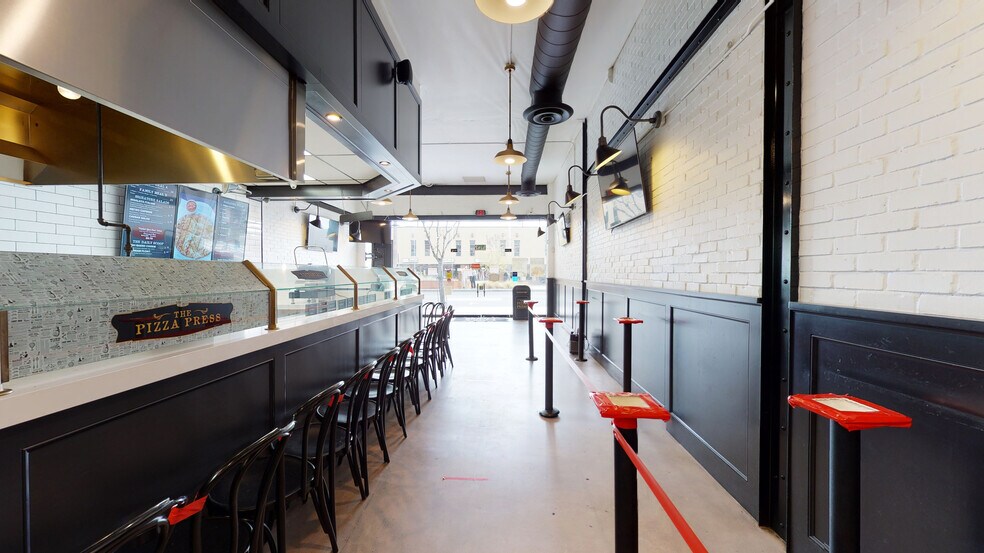 More Photos Of 5242-5246 E 2nd St, Long Beach Restaurant For Lease