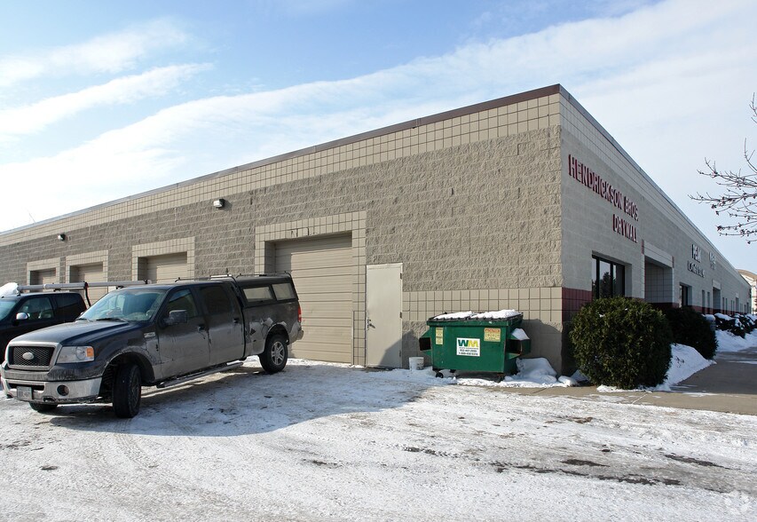 More Photos Of 7801 Park Dr, Chanhassen Warehouse For Lease