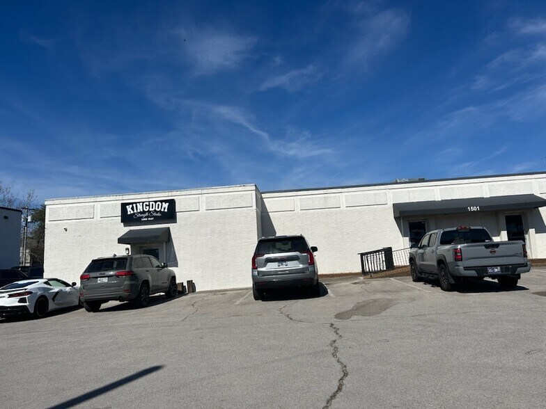 More Photos Of 1501 Hatcher Ln, Columbia Medical For Lease