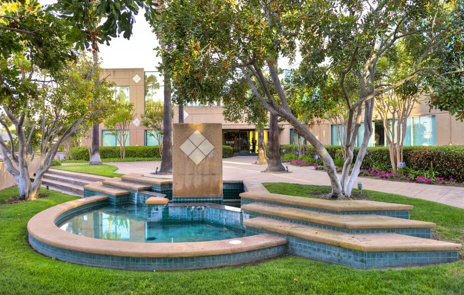 More Photos Of 10865 Rancho Bernardo Rd, San Diego Unknown For Lease