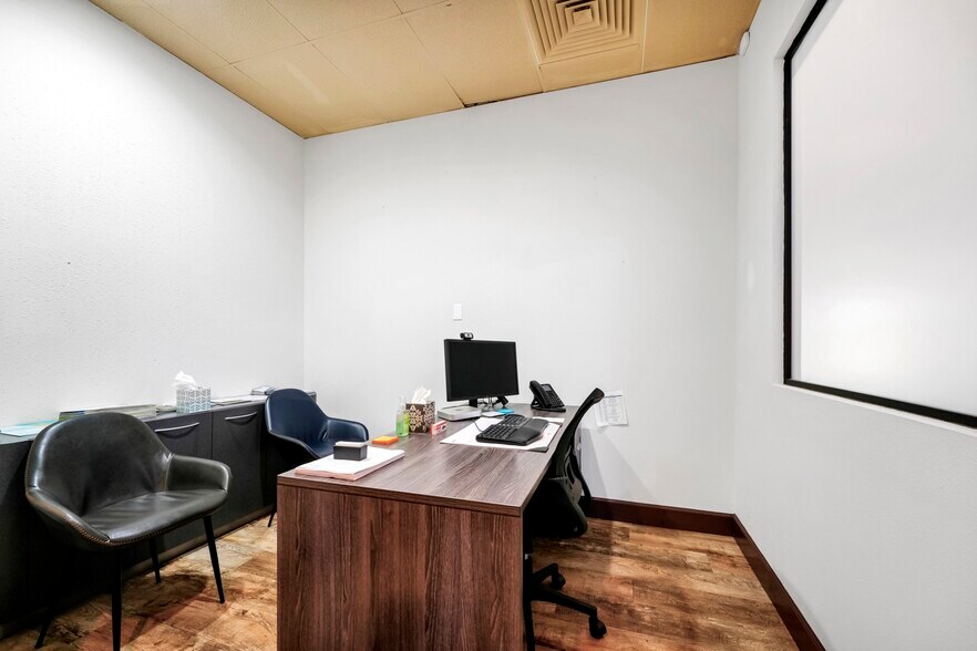 More Photos Of 8601 Commodity Cir, Orlando Loft Creative Space For Sale