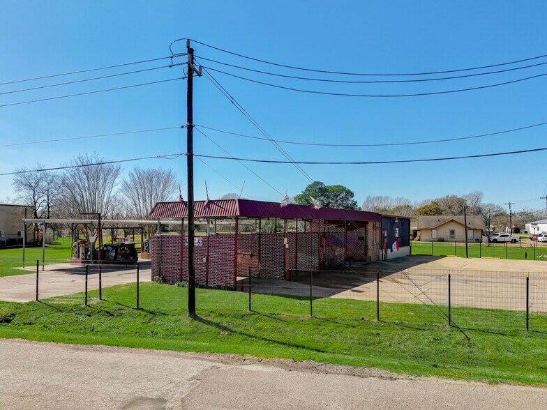 More Photos Of 6034 Brookside Rd, Pearland Carwash For Sale