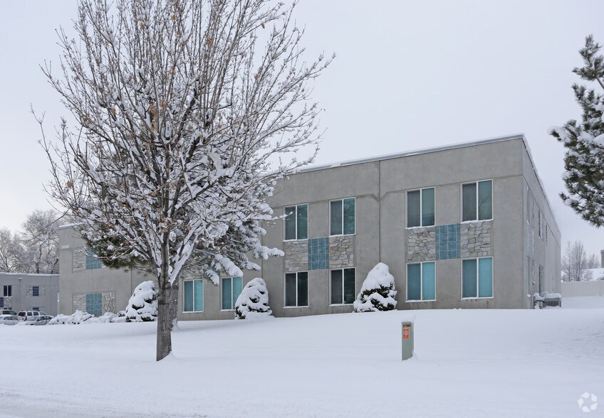 More Photos Of 9498 S 670 W, Sandy Warehouse For Lease