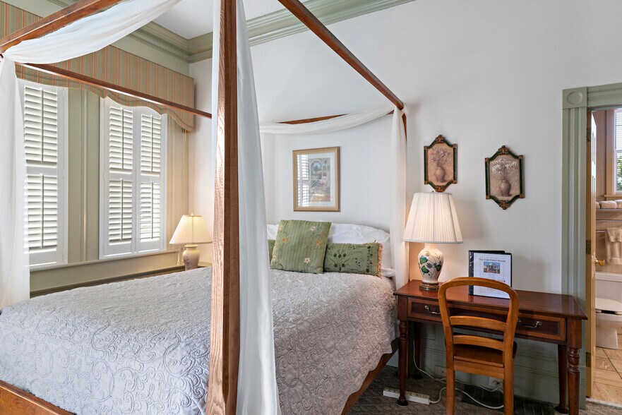 More Photos Of 426 W Church St, Swainsboro Hospitality For Sale