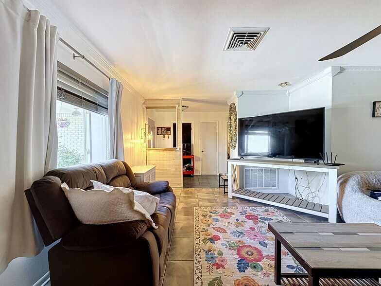 More Photos Of 7813 Leo Kidd Ave, Port Richey Flex For Sale