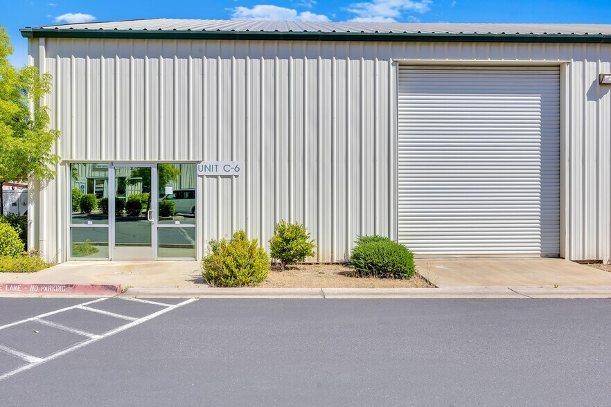 More Photos Of 18855 Microtronics, Sonora Industrial For Sale