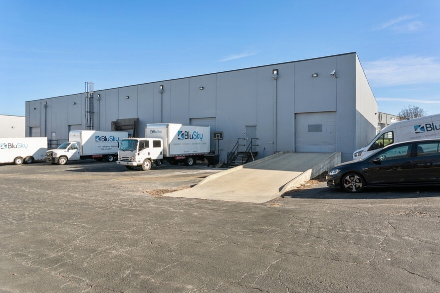 More Photos Of 500 Radar Rd, Greensboro Unknown For Lease