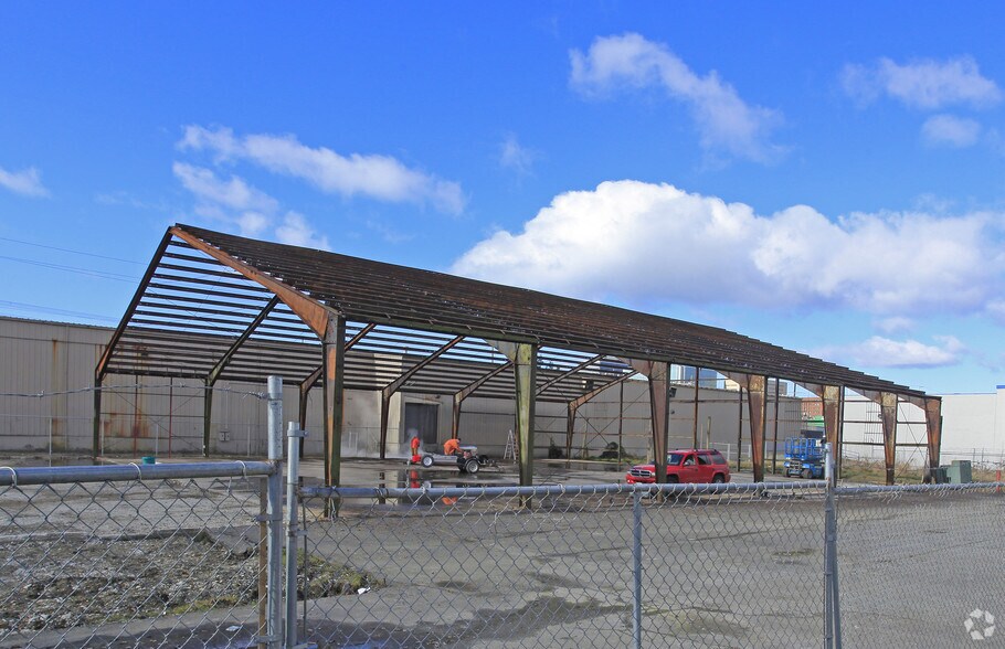 More Photos Of 3324 Paine Ave, Everett Warehouse For Lease