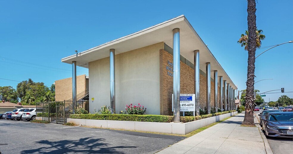 More Photos Of 2777 Pacific Ave, Long Beach Medical For Lease