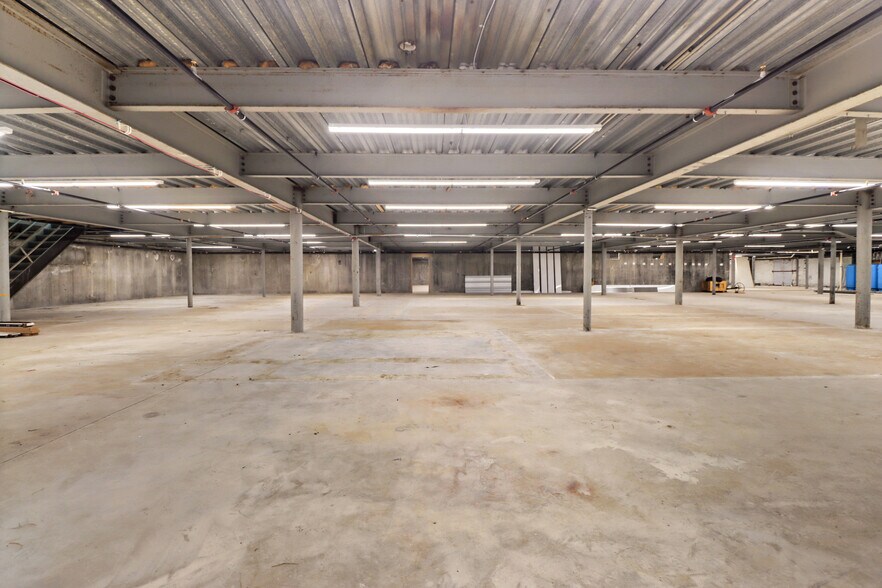 Primary Photo Of 543 Wauregan Rd, Danielson Manufacturing For Lease