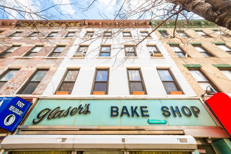 More Photos Of 1670 1st Ave, New York Multifamily For Sale