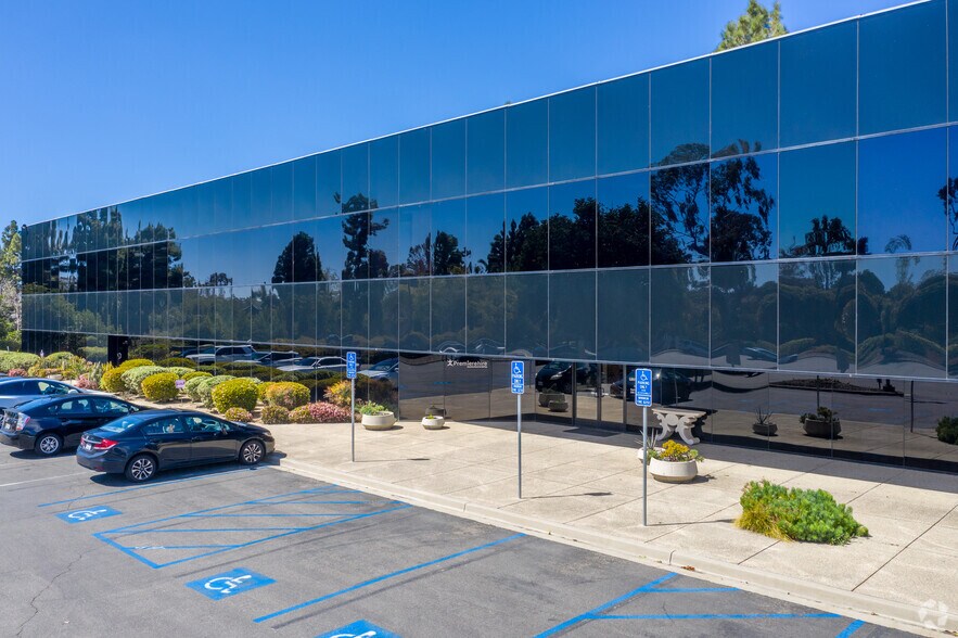 More Photos Of 2385 Camino Vida Roble, Carlsbad Office For Lease